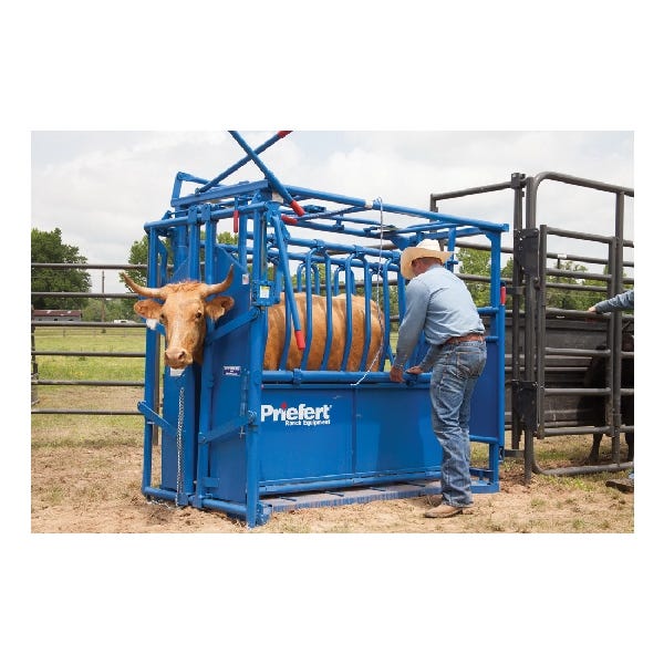 Priefert Economy Chute with HG91
