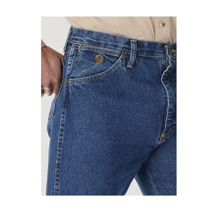 Wrangler Cowboy Cut Series Jeans, 32 in Waist, 38 in L Inseam, Heavyweight Stone Denim, Original Fit
