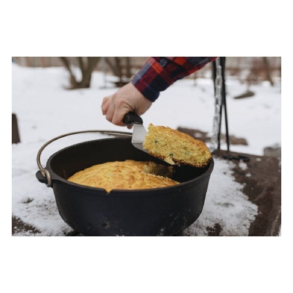 Camp Chef Classic Dutch Oven 4 qt Cast Iron True Seasoned