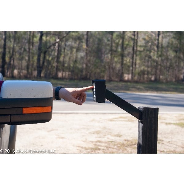 Ghost Controls AXGN Mounting Pedestal, Aluminum, Black, Powder-Coated