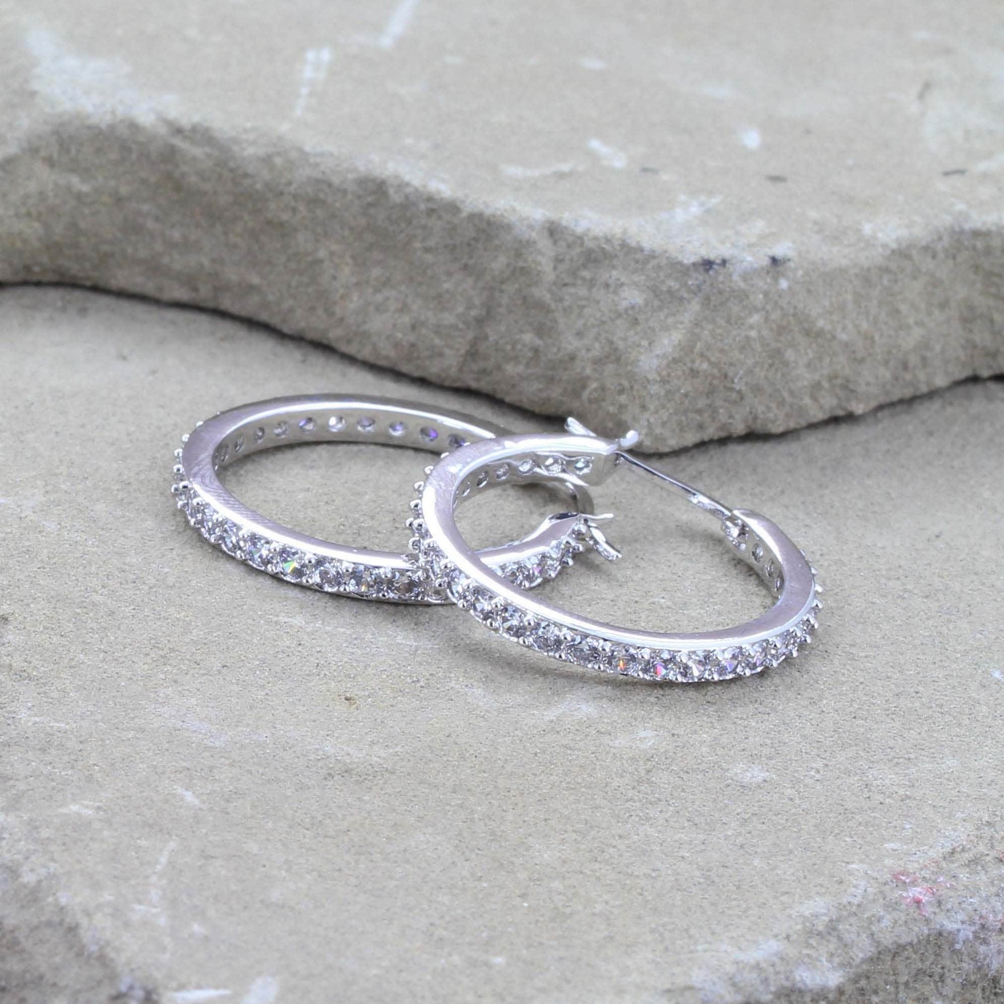 Montana Silversmiths Milky Way Hoop earrings