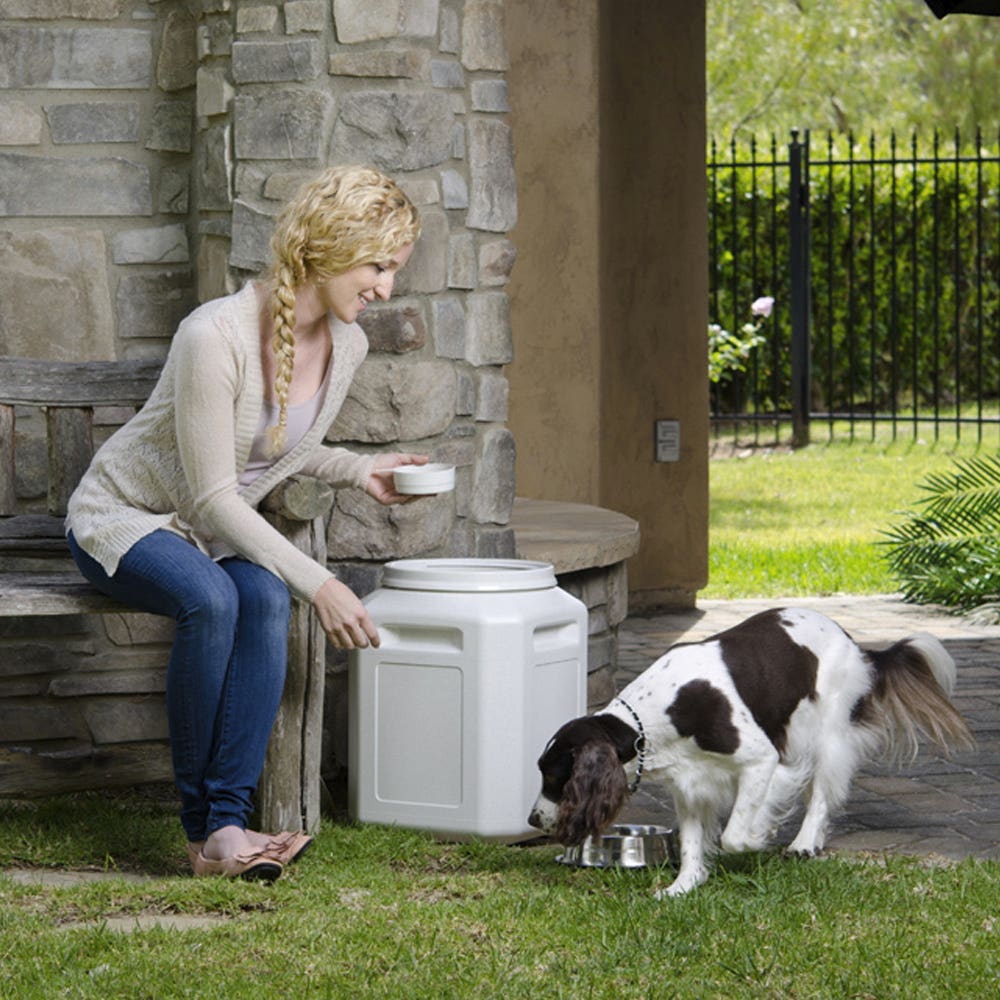 Gamma Outback 13 Gallon Pet Food Container