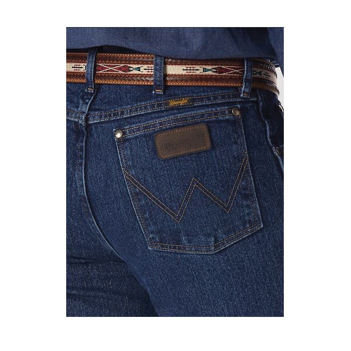 Wrangler Cowboy Cut Series Jeans, 38 in Waist, 34 in L Inseam, Mid Stone, Regular Fit