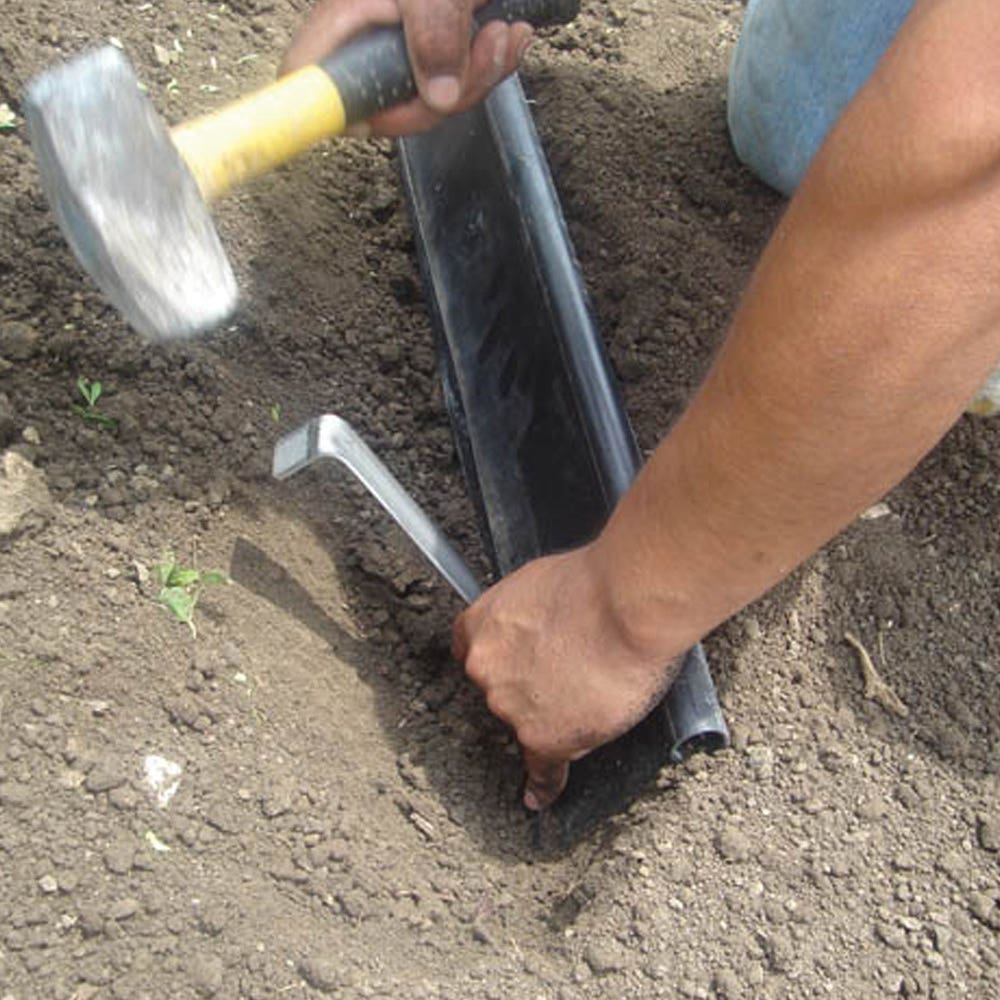 Valley View Metal Garden Stake 9 in