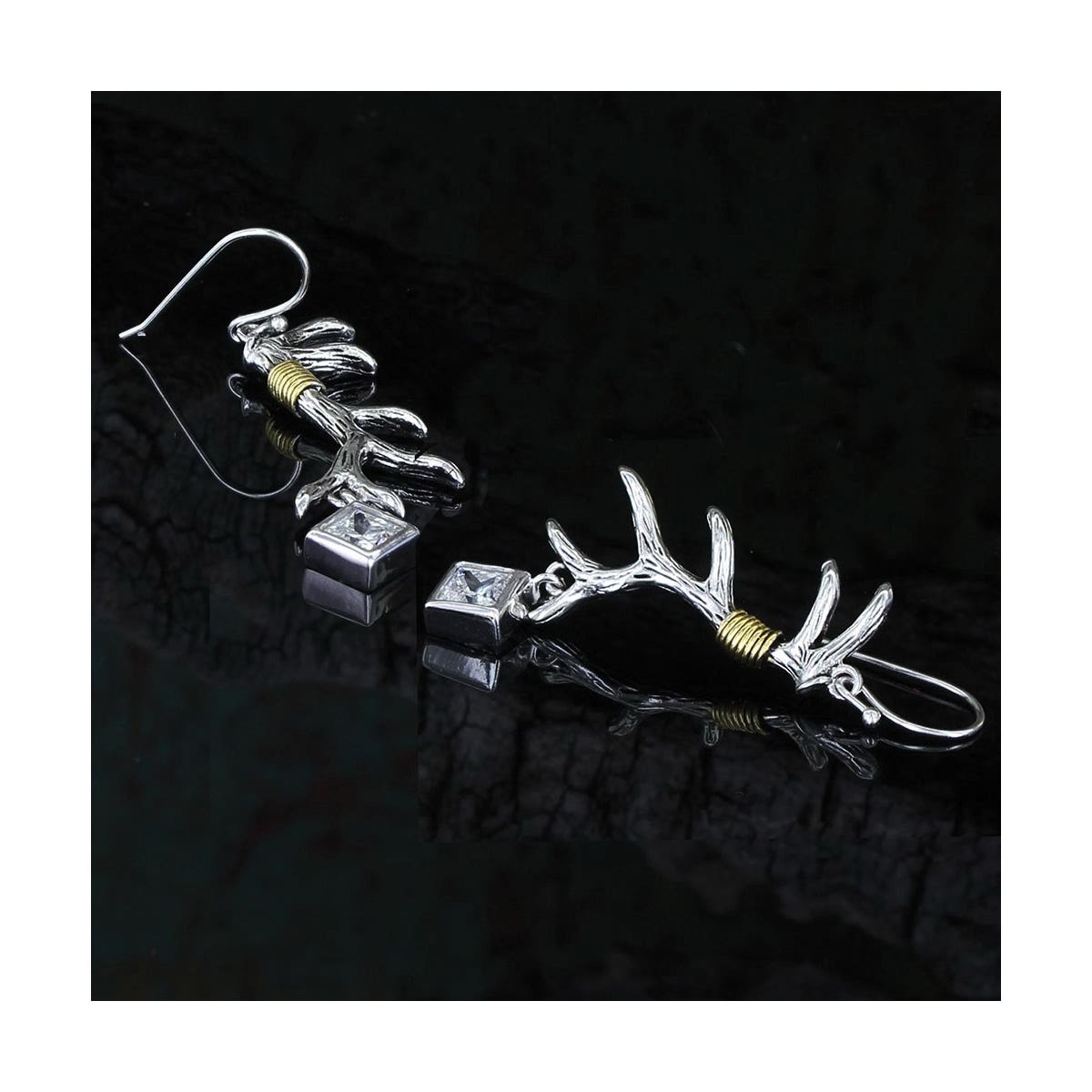 Montana Silversmiths Pursue the Wild Nature's Art Earrings
