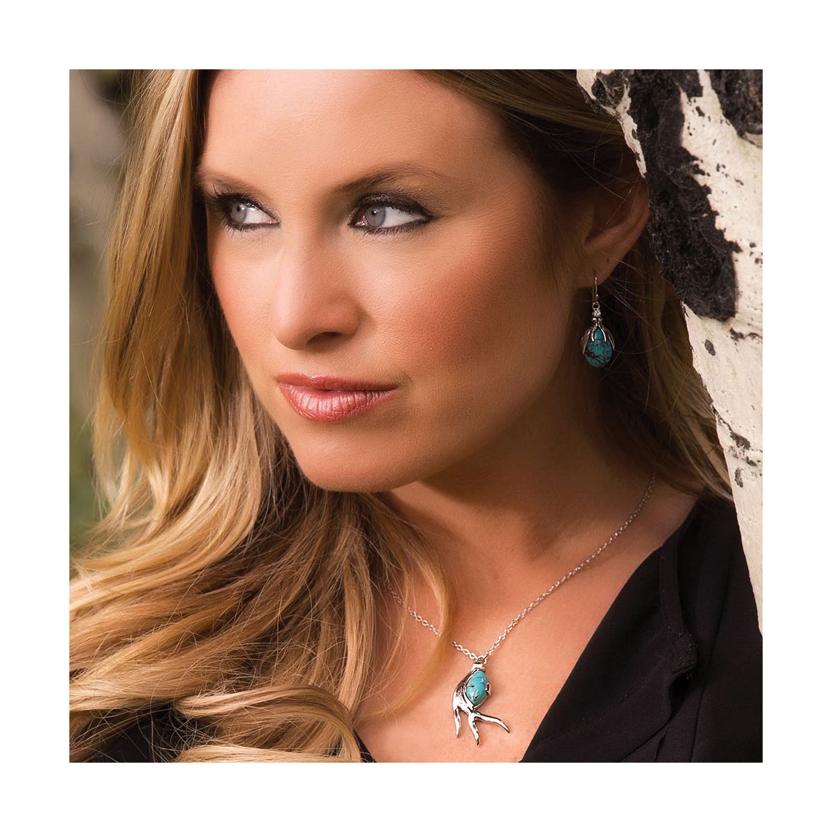 Montana Silversmiths Pursue the Wild Hidden Treasure Turquoise Necklace