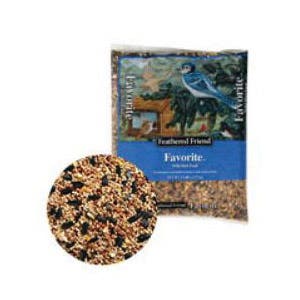 Feathered Friend FAVORITE 30230 Cracked Corn Wild Bird Food Mix, 5 lb, Premium, Bag