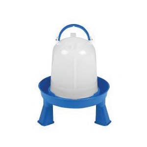 Springer Magrath Double-Tuf Poultry Waterer with Legs 1.5 qt