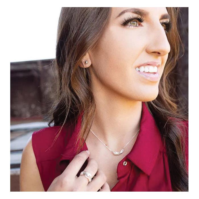 Montana Silversmiths Turning Feather Pendant Necklace