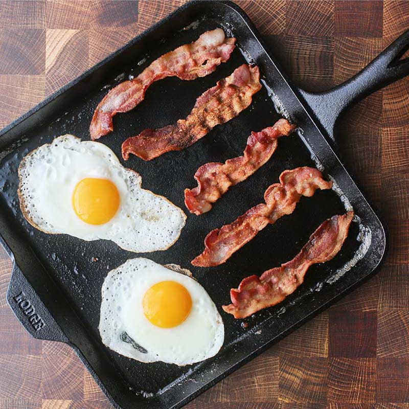 Lodge Griddle, Iron, Square, Teardrop Handle