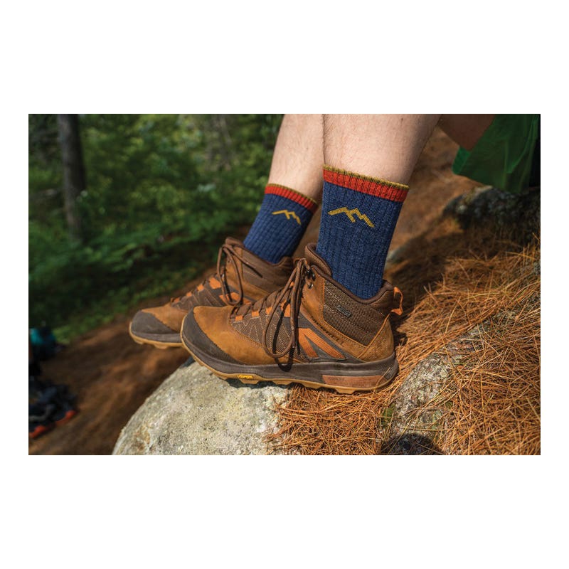 Darn Tough Men's Micro Crew Midweight Hiking Socks - 921130