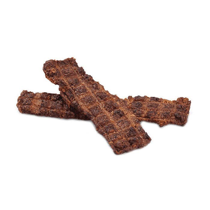 cloud star WAG MORE BARK LESS Series Texas Style BBQ Treat, Jerky, Natural Smoke Flavor, 4 oz