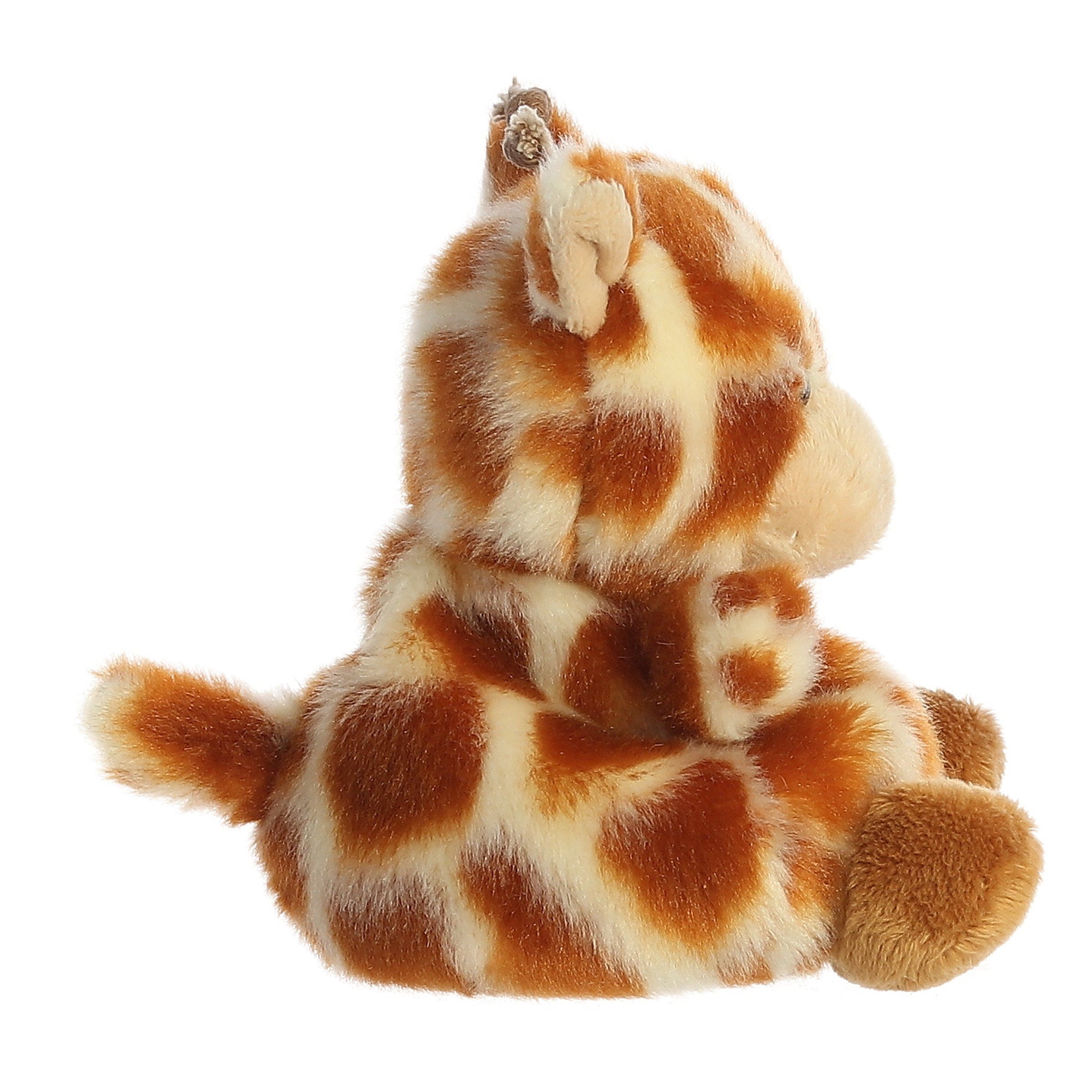 Aurora Palm Pals Series Safara Giraffe Toy, 5 in