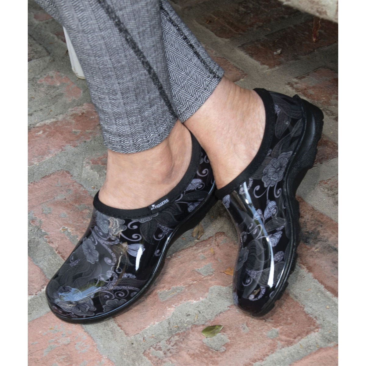 Sloggers Shoes, 11, Modern Floral, Black