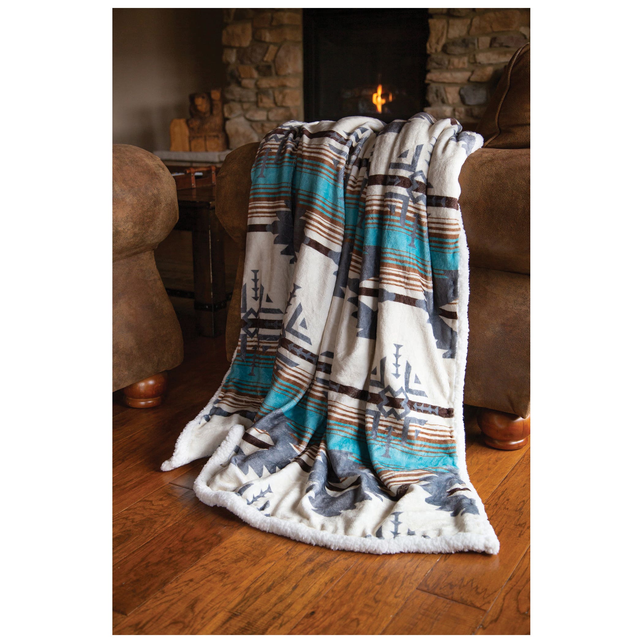 Carstens Lone Mountain Sherpa Throw Blanket
