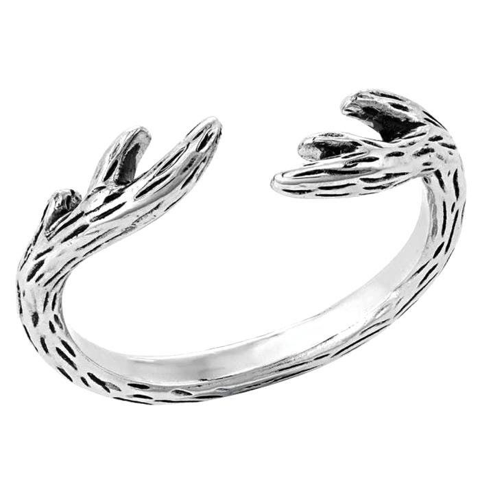Montana Silversmiths Embrace the Wild Antler Ring
