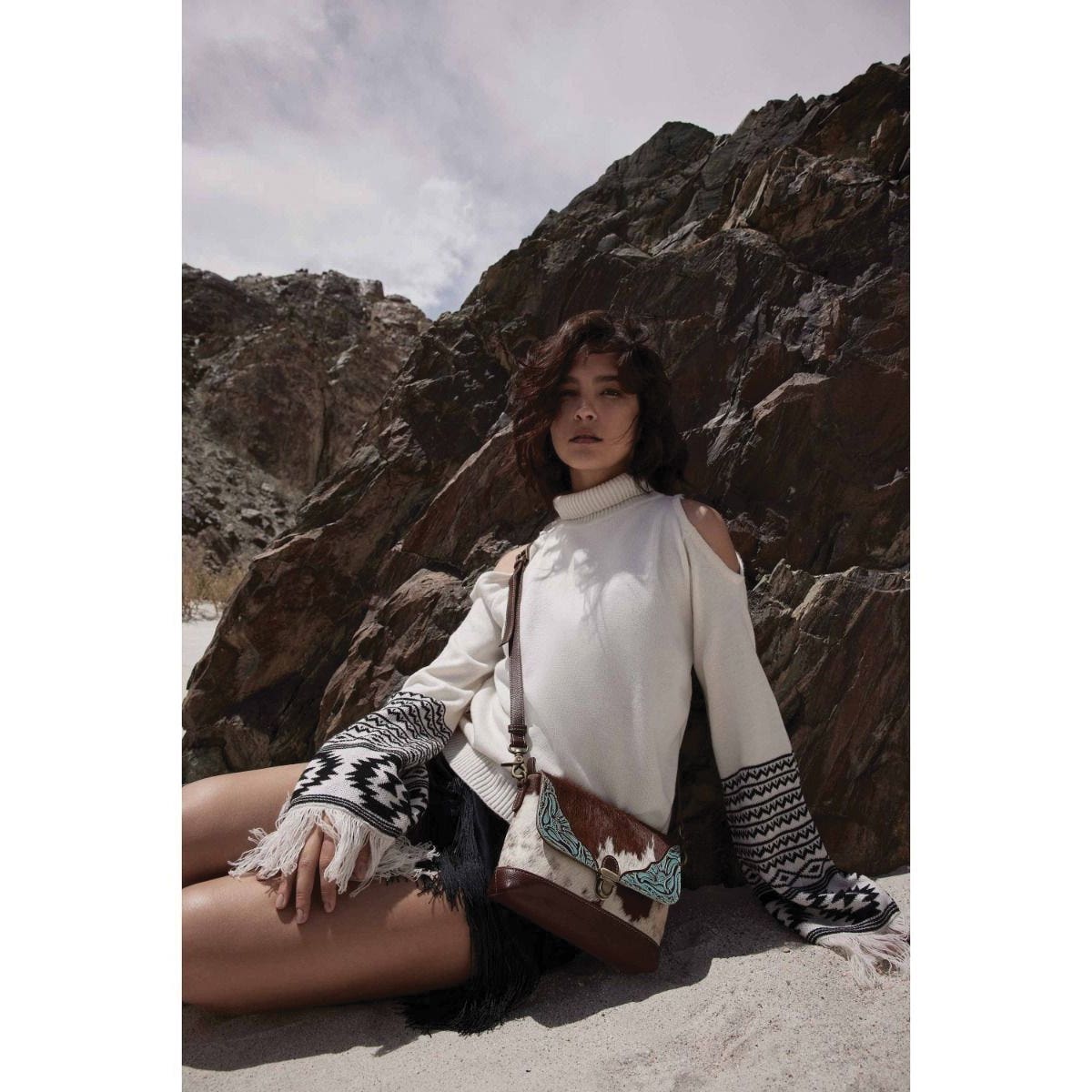 Myra Bag, Ridge Morning Glory Bag, Snap Flap, Zipper