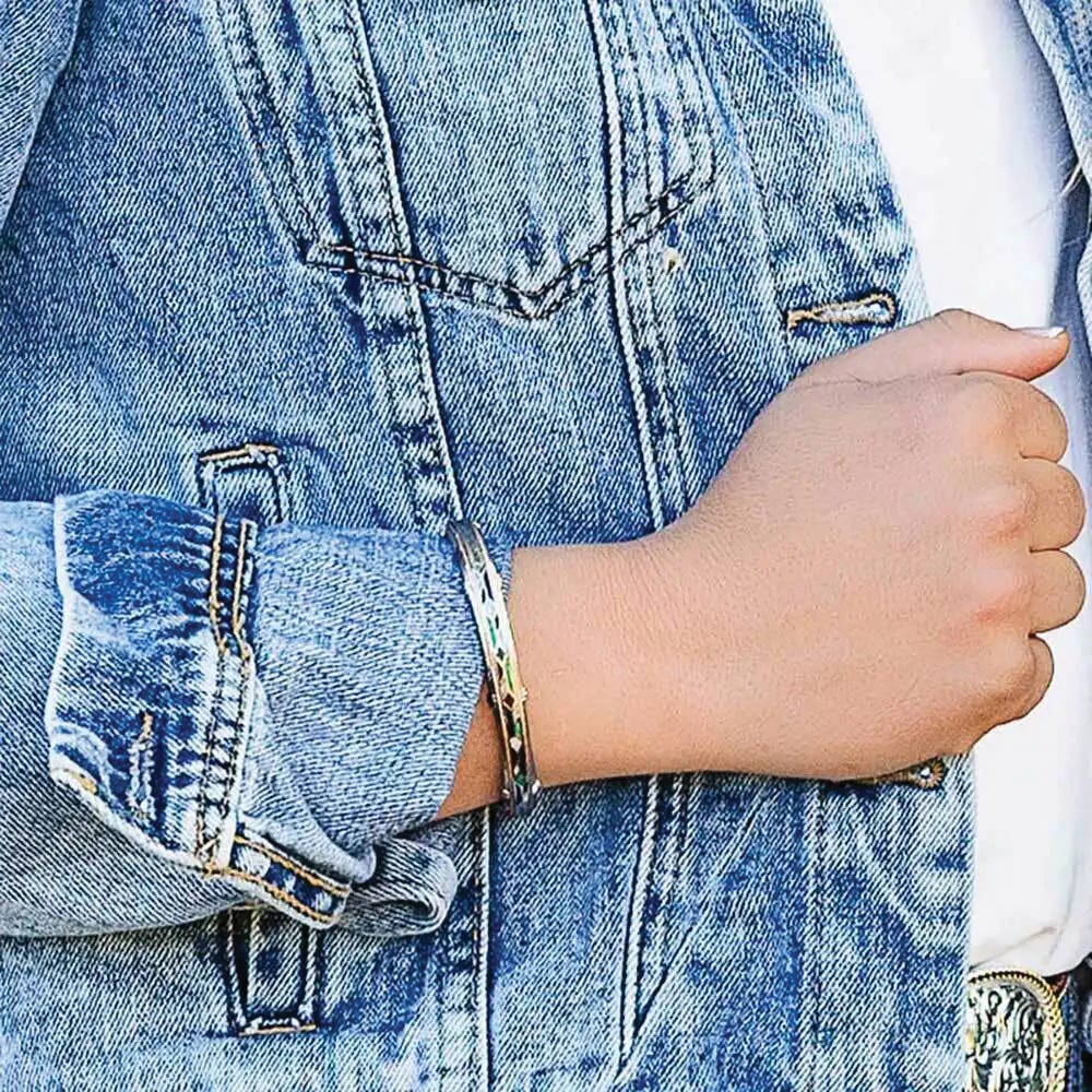 Montana Silversmiths Western Cuff Bracelet, Women's, One-Size, Geometric, Brass/Resin