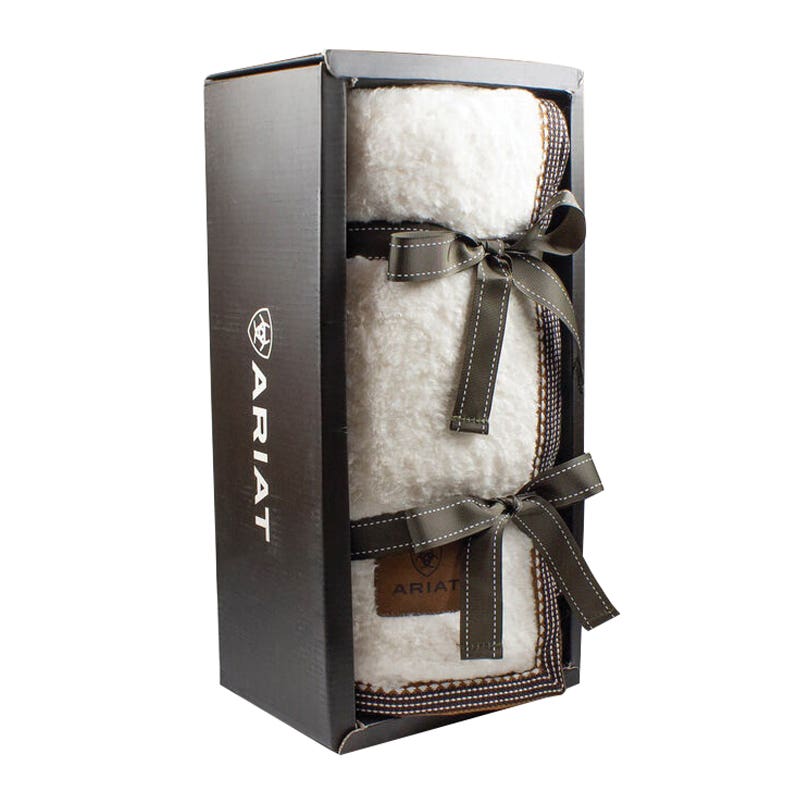 Ariat Luxuriously Soft Faux Fur Snuggle Blanket - 919389