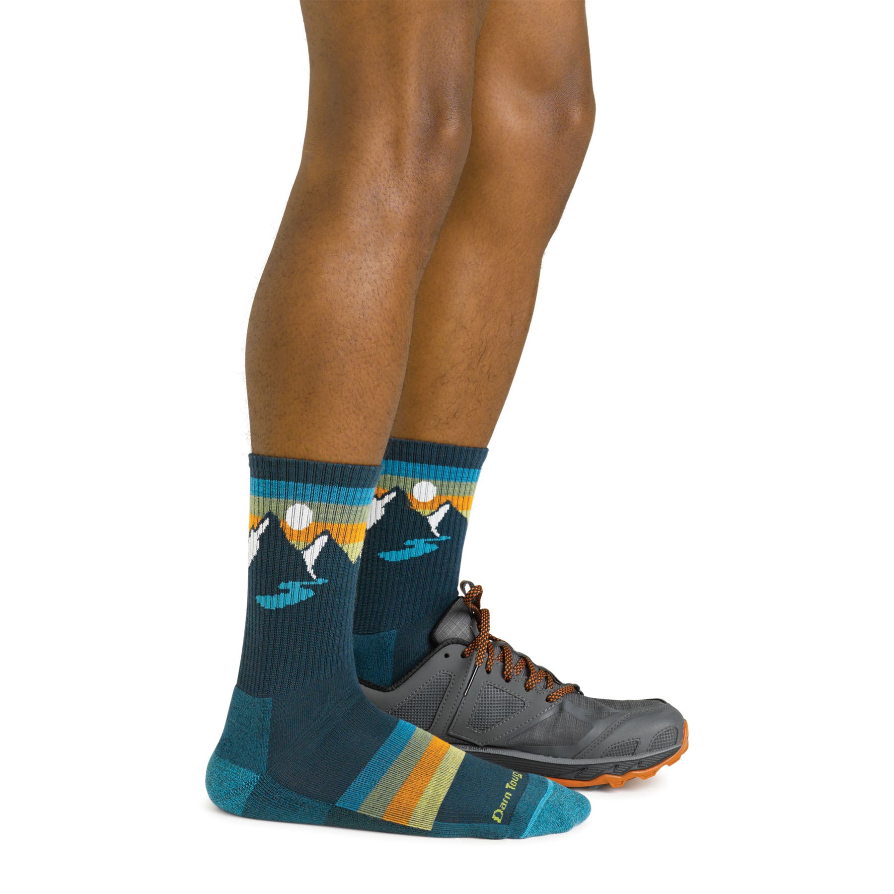 Darn Tough Men's Sunset Ridge Micro Crew Lightweight Hiking Sock - 921102