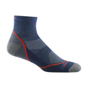 Darn Tough Men's Light Hiker Quarter Lightweight Hiking Sock - 921119