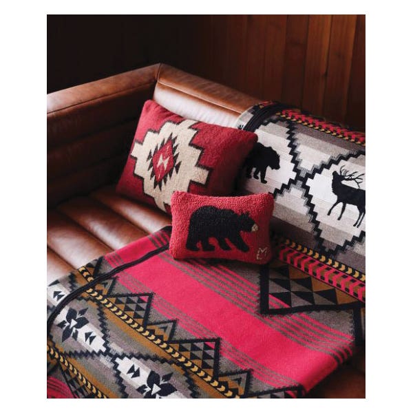 Pendleton Lost Trail Blanket, Black/Red