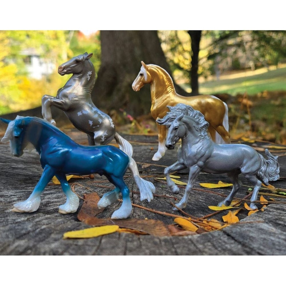 Breyer Horses Gift Set Animal Toy, 4 years and Up, Horse