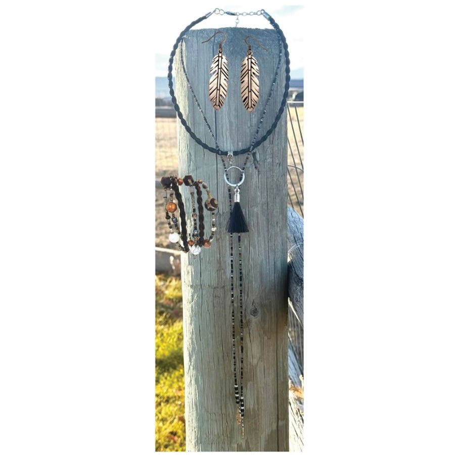 Cowboy Collectibles Lariat Necklace