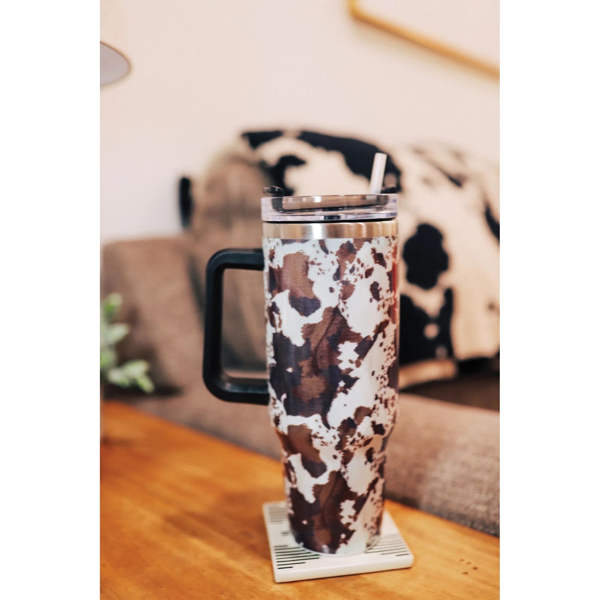 MidWestern Merch TMBLR002 Tumbler with Handle, 40 oz, Brown Cowhide