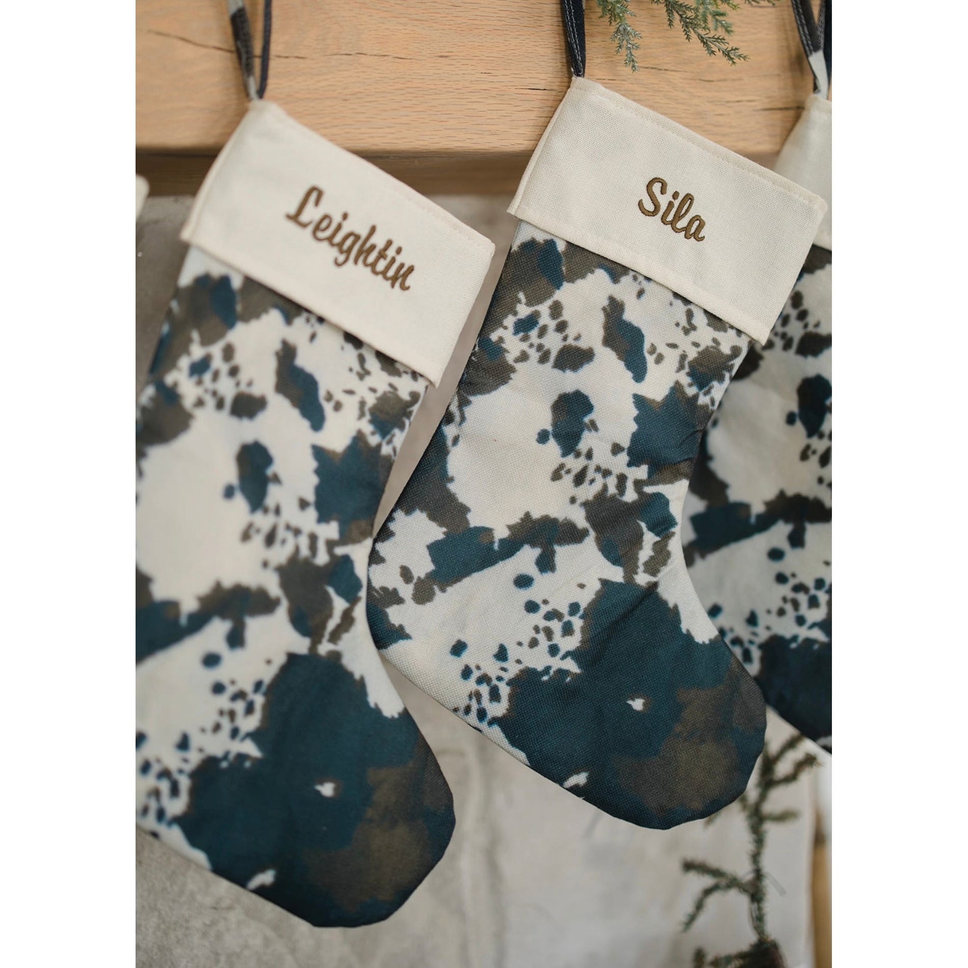 MidWestern Merch STKG002 Cowhide Christmas Stocking, Brown