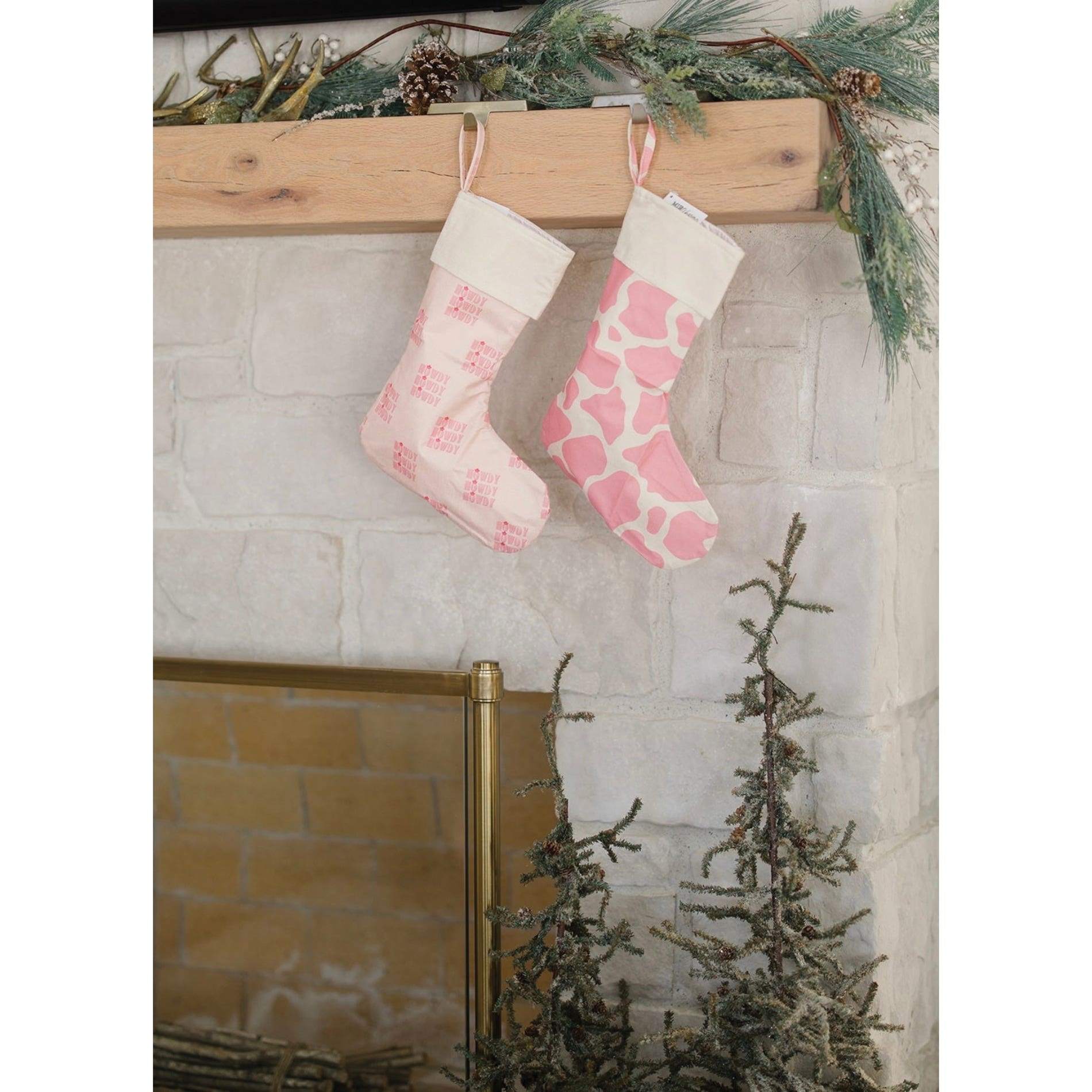 MidWestern Merch STKG006 Cowhide Christmas Stocking, Pink