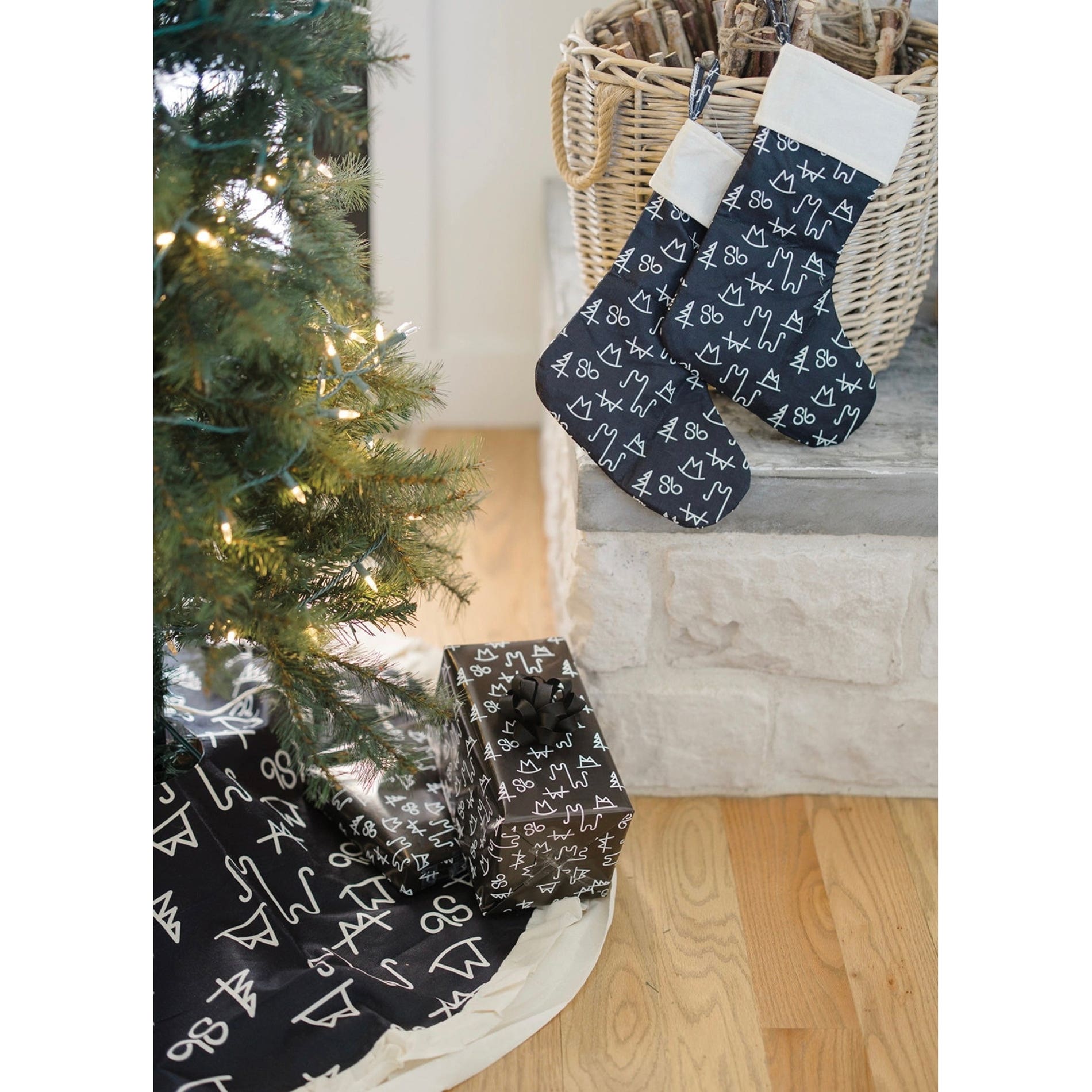 MidWestern Merch TRESKT004 Brand Christmas Tree Skirt, 48 in W, Black