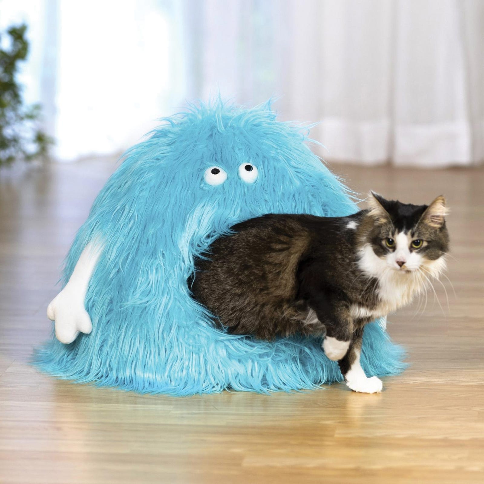 Prevue Pet Products 7604 Comfy Monster Hideaway Pet Bed, 7-1/2 in Dia, 21 in L, 20 in W, Plush Fabric, Blue, Spot Clean