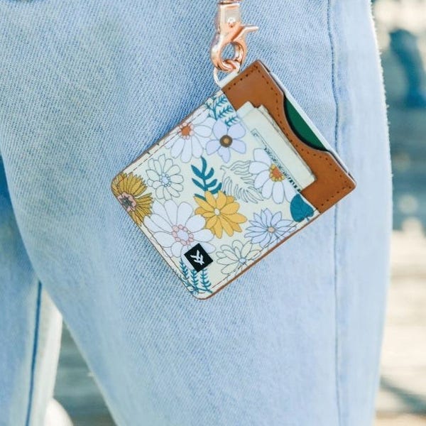 Thread Blossom Vertical Wallet, Elastic