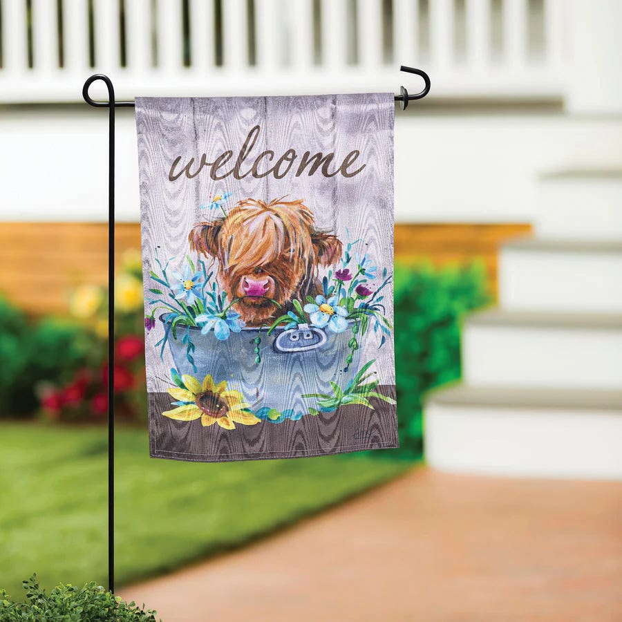 Evergreen Enterprises 14M13320 Garden Flag, 18 in L, 12-1/2 in W, Relaxing Highland Cow Moire, Welcome, Polyester Burlap