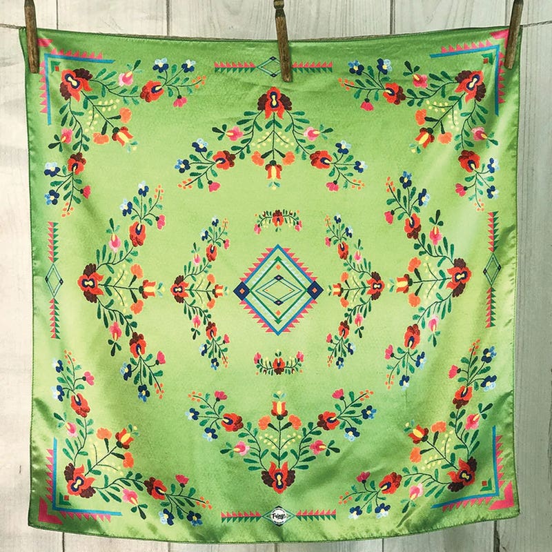 Fringe Scarves Fiesta Silk Scarf, Neon Green, S