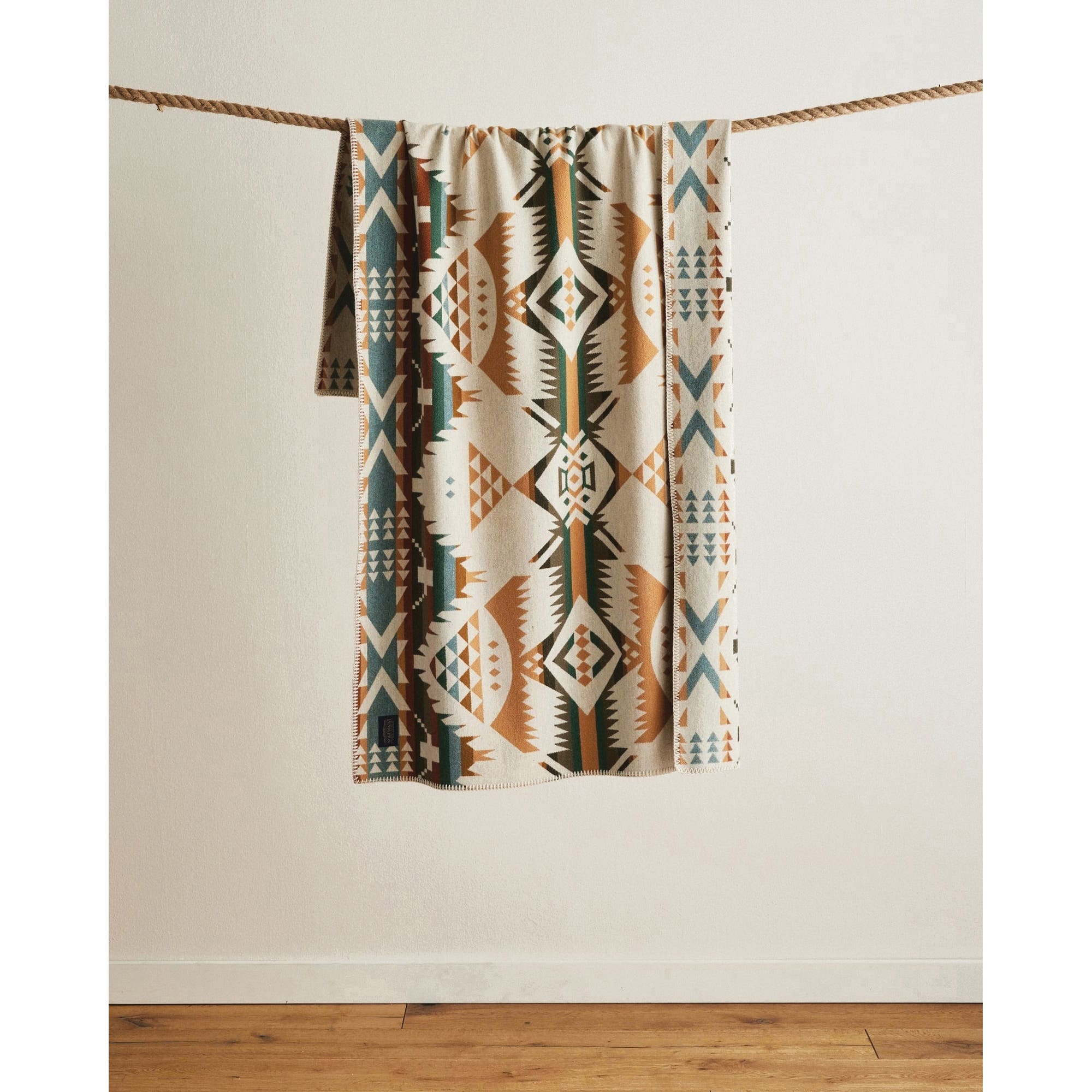 Pendleton Nehalem Series ZG725-57283 Saddle Blanket, 68 in L, 39 in W, Cotton/Wool, Natural