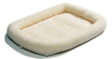 Midwest Products Quiet Time Pet Bed, Small 24 in