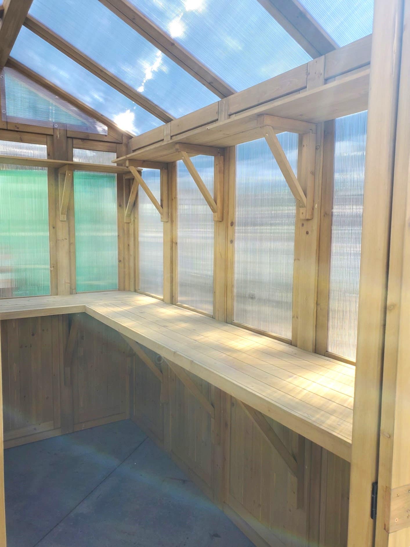 Rugged Ranch Solid Wood Greenhouse with Shelving , 5.5' X 8' X 7.75'