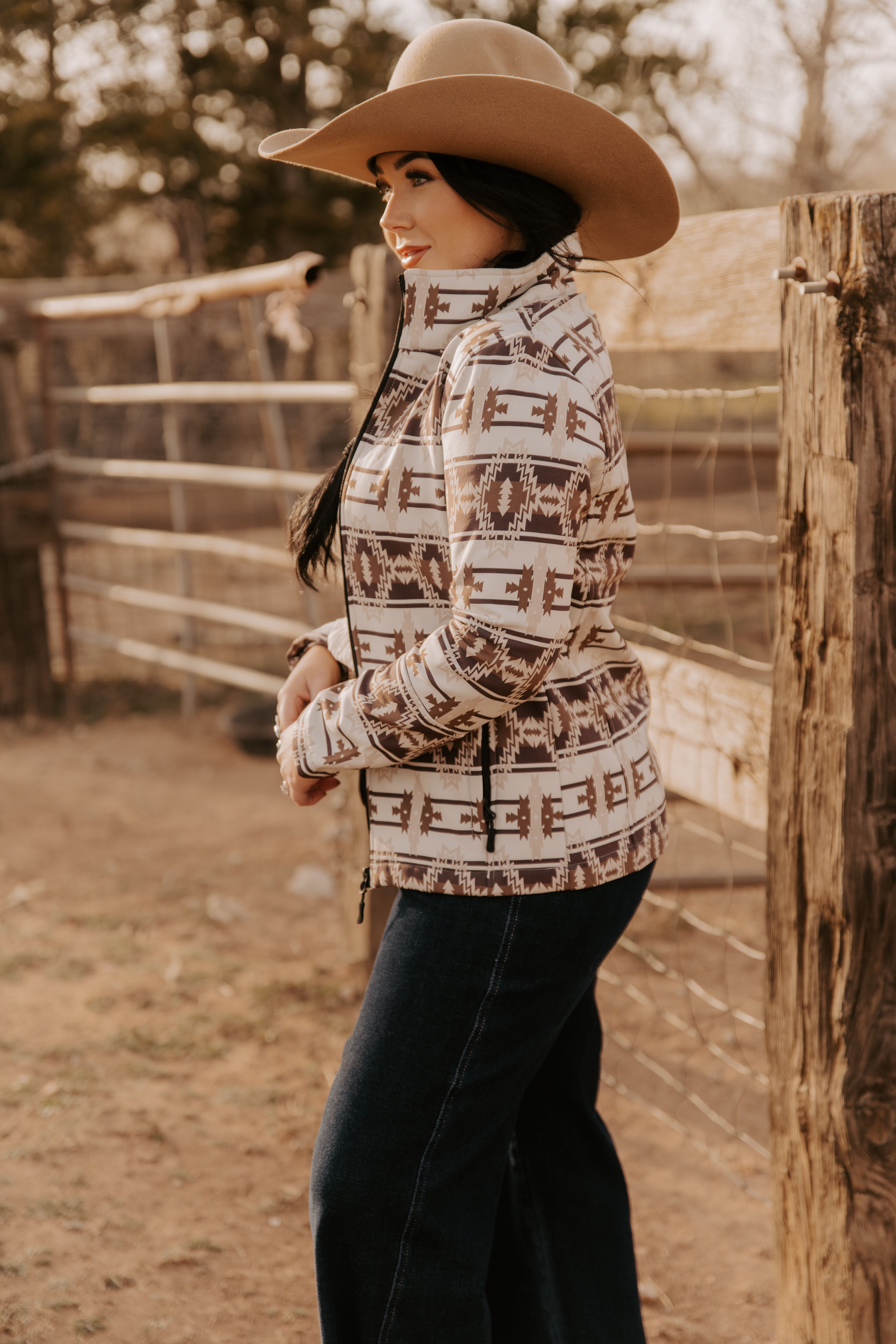 MontanaCo Women's Soft Shell Aztec Pattern Jacket