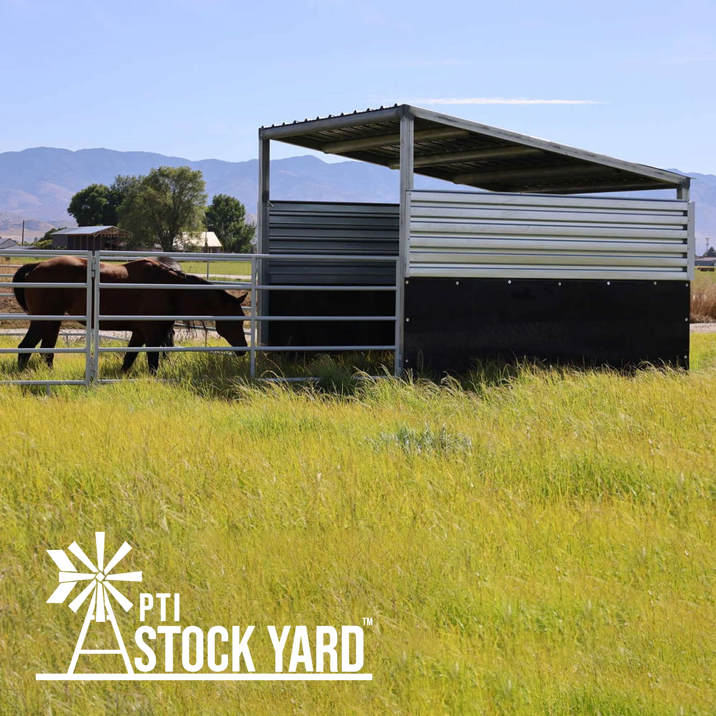 The Stockman Livestock Shelter, 12'x12'