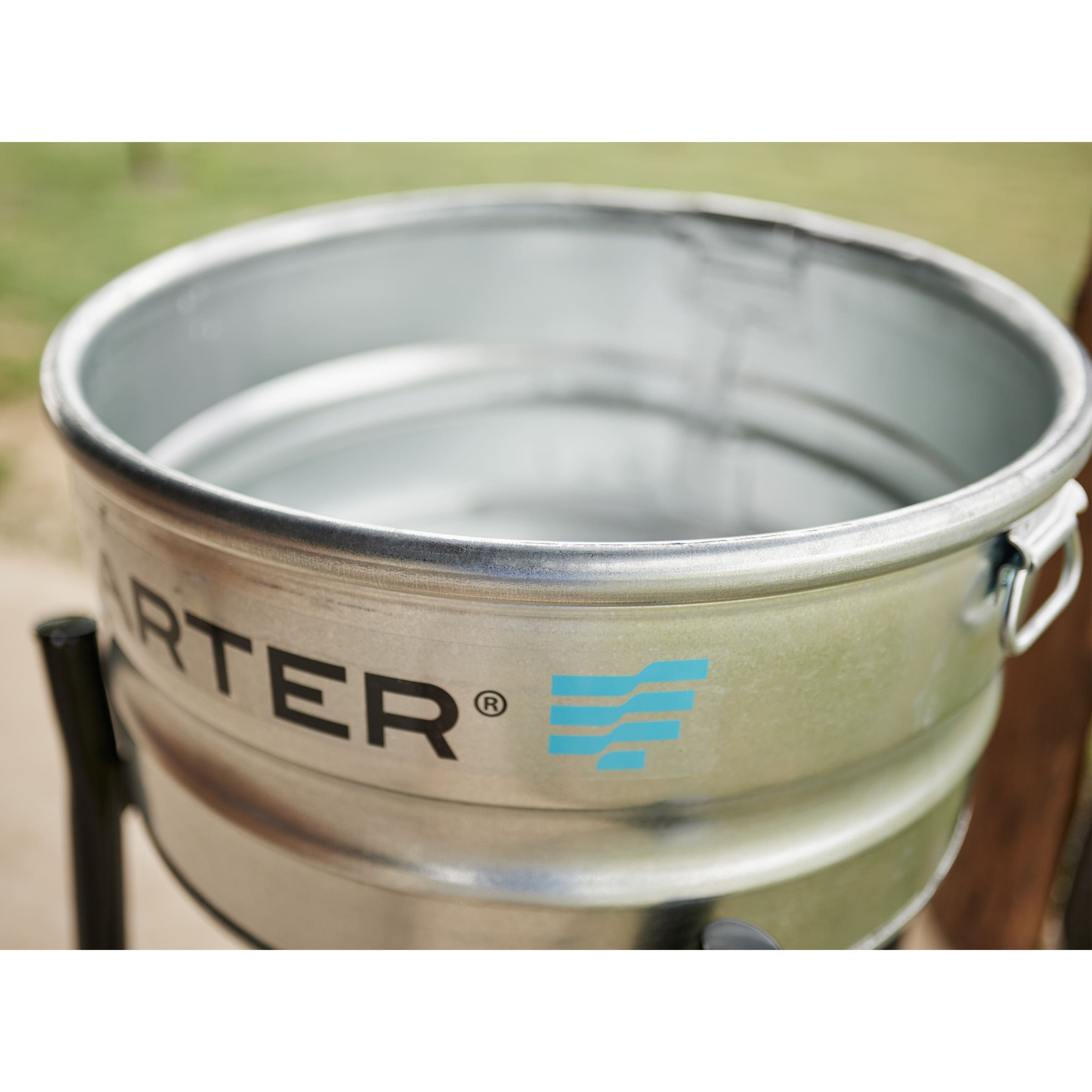 Tarter Round Versa Tank 23 gal Galvanized Steel