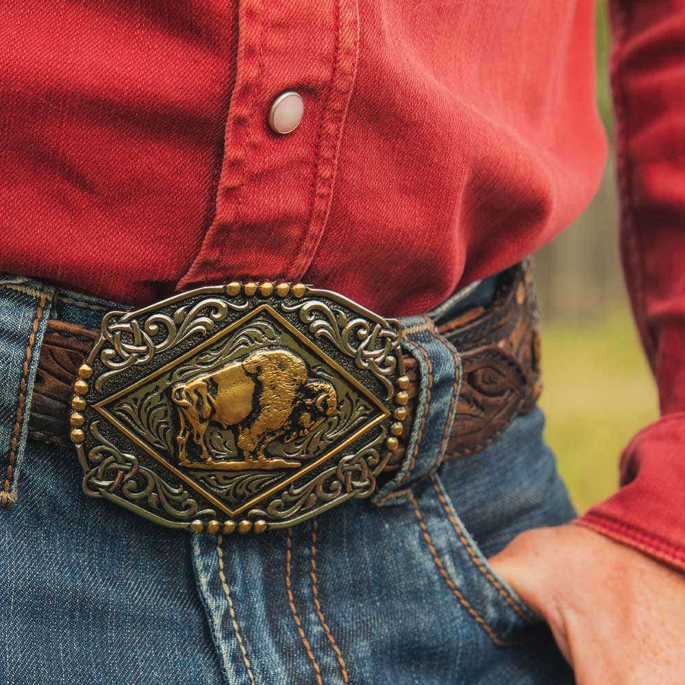 Montana Silversmiths Majestic Valor Belt Buckle